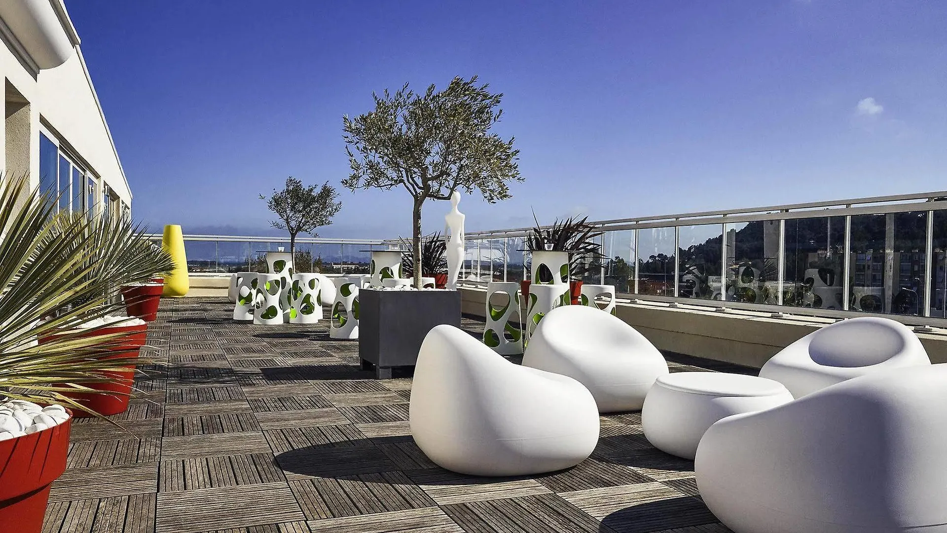 Ibis Styles Hyeres Rooftop & Spa Francia